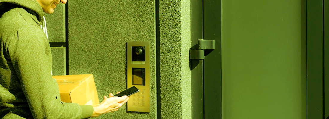 Keyless Entry Systems for Storefronts in Golden Gate, FL